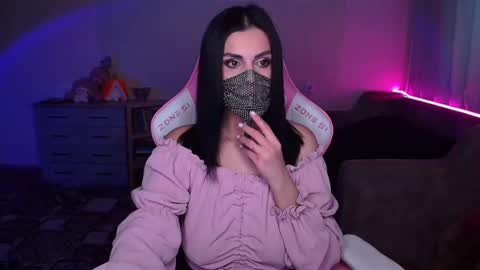   Yasmina   online show from February 2025 03:52:01 AM