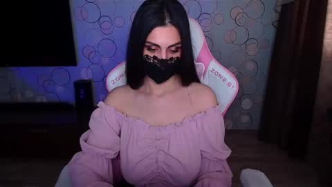   Yasmina   online show from March 2026 04:52:02 AM