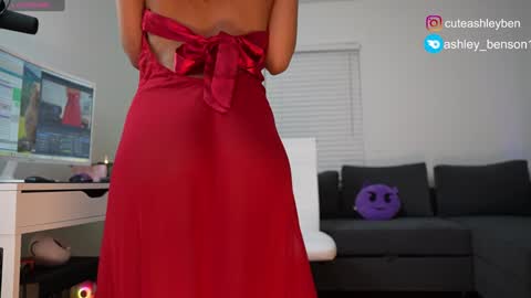 ashley  online show from December 2024 02:42:01 AM