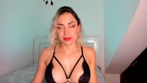 ashley_blair online show from February 2025 12:20:01 PM