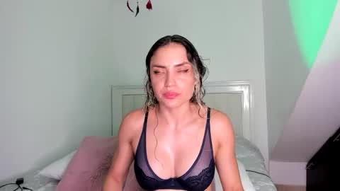 ashley_blair online show from May 2026 07:08:01 PM
