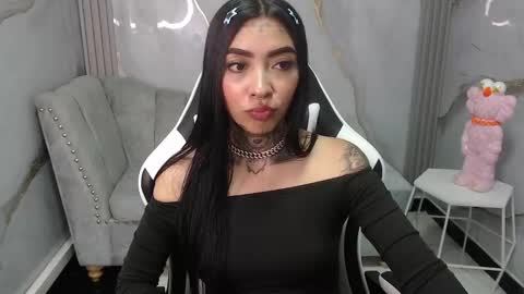 ashley_blum_v online show from October 2025 08:28:02 PM