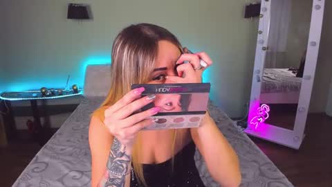 Alina online show from January 2025 08:11:02 AM