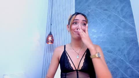 ashley_miller26 online show from February 2025 01:12:02 AM