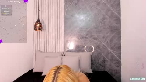 Snapshot of ashley_miller26 chatting on May 2026 10:44:01 AM ashley_miller26 online show from May 2026 10:44:01 AM