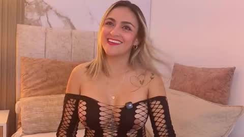 Camila online show from February 2026 08:26:01 PM