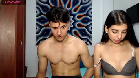 Snapshot of ashleyandtyler chatting on December 2024 11:25:01 PM ASHLEY AND TYLER online show from December 2024 11:25:01 PM