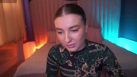 ashleybaee online show from October 2025 07:20:01 AM