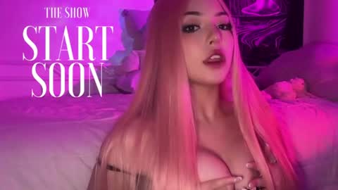 Ashlee Boox   online show from June 2026 07:59:01 PM
