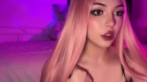 Ashlee Boox   online show from June 2026 07:39:02 PM
