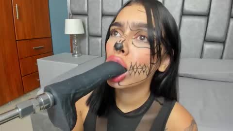 Snapshot of ashleyjonnees chatting on October 2025 04:57:02 AM ASHLEY My schedule 600 - 1400 GMT -5 online show from October 2025 04:57:02 AM