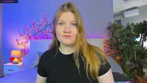 AshleyJonse online show from May 2026 05:02:02 AM