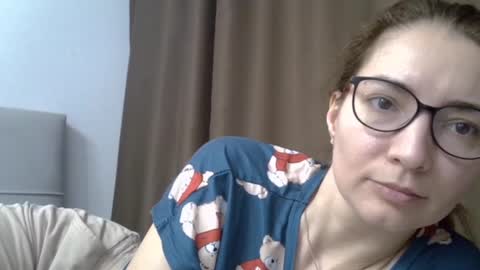 Ashley online show from January 2025 06:33:01 AM