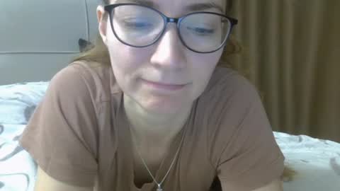 Ashley online show from April 2026 05:16:01 AM