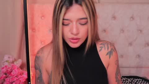 Ashley Lauren online show from January 2025 07:07:02 AM