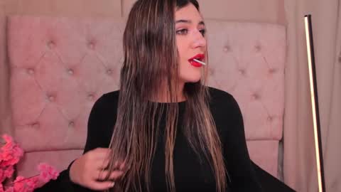 Ashley Lauren online show from February 2025 04:04:02 AM