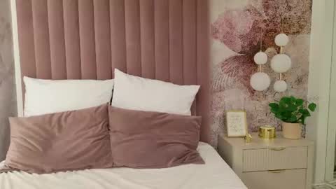 AshleyVance online show from June 2026 06:50:01 PM