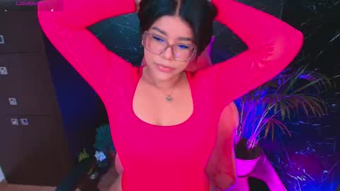 Ashleyy18   online show from September 2025 01:02:02 PM