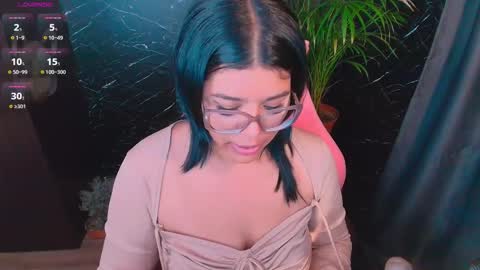 Ashleyy18   online show from February 2026 02:19:01 AM