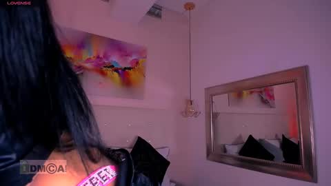 Ashlie  online show from January 2025 09:00:01 PM