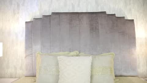 Paula Baleta  online show from January 2025 03:45:01 AM