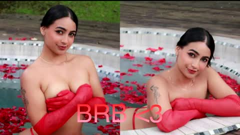 Ashly Rouxx online show from May 2026 12:07:01 AM
