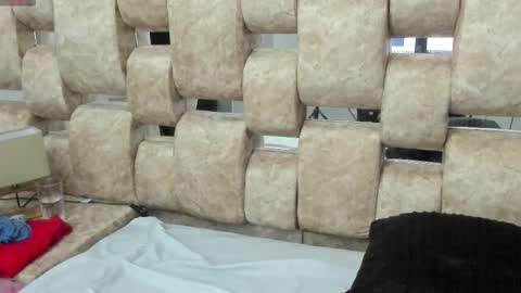 Ashly online show from January 2025 03:32:02 PM