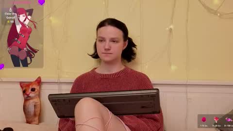 Snapshot of ashlyvincente chatting on December 2025 07:17:01 AM Kristine online show from December 2025 07:17:01 AM