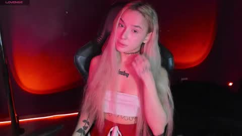 Snapshot of ashmila chatting on September 2025 08:09:02 AM Mila online show from September 2025 08:09:02 AM