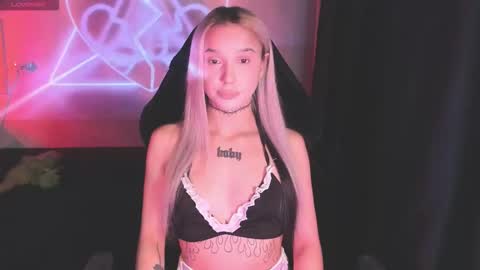 Snapshot of ashmila chatting on February 2026 04:13:01 PM Mila online show from February 2026 04:13:01 PM