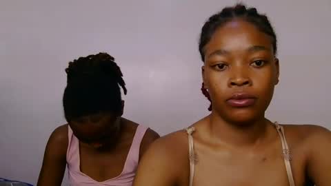 Snapshot of ashrine_ chatting on July 2026 05:03:02 AM ashrine online show from July 2026 05:03:02 AM