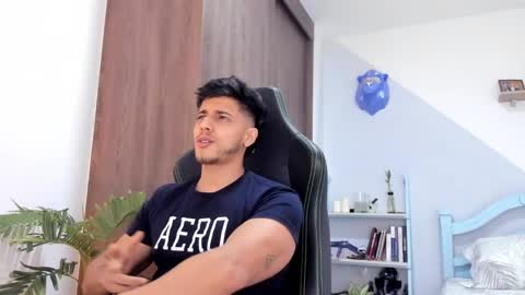 my name real is camilo online show from December 2024 01:04:02 AM