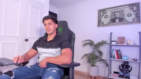 my name real is camilo online show from September 2025 01:39:02 AM