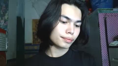 asian_babyboi online show from May 2026 11:38:02 AM
