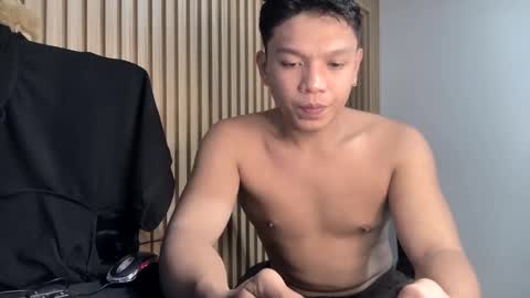 Snapshot of asian_calid22xx chatting on February 2026 01:14:02 AM asian_calid22xx online show from February 2026 01:14:02 AM