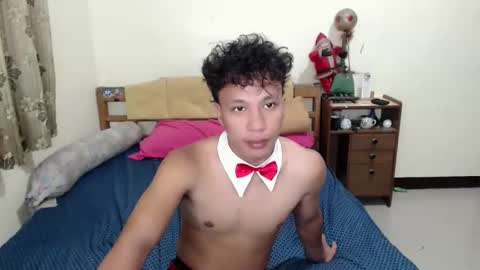 Snapshot of asian_cum_josh chatting on December 2025 04:20:03 AM asian_cum_josh online show from December 2025 04:20:03 AM