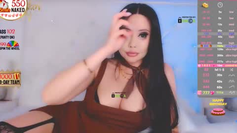 Snapshot of asian_gf chatting on December 2024 05:44:01 AM usually start stream about 10 pm PST 1 am EST online show from December 2024 05:44:01 AM