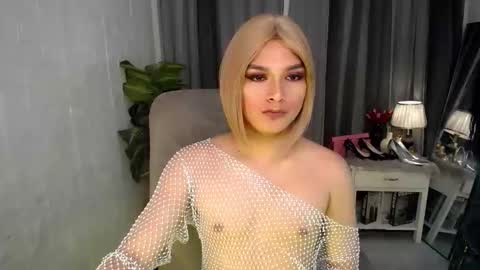 asian_handsomexx online show from April 2026 10:49:02 AM