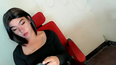 Snapshot of asian_kimxxx chatting on July 2026 06:47:01 PM don online show from July 2026 06:47:01 PM