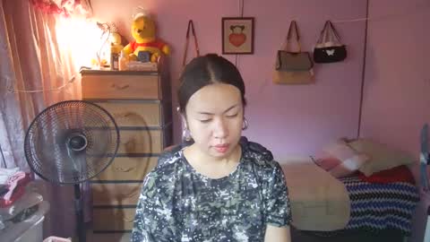 asian_llory online show from February 2026 12:31:01 PM