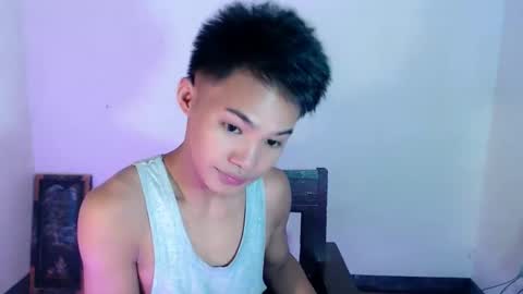 asian_lover05 online show from February 2026 04:00:01 PM