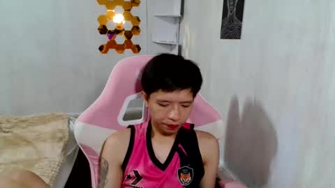 asian_macky online show from May 2026 05:38:01 AM