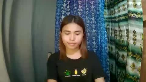 Snapshot of asian_sofiaxxx chatting on December 2025 06:10:01 AM Sofia online show from December 2025 06:10:01 AM