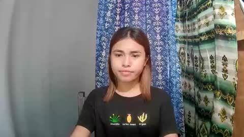 Snapshot of asian_sofiaxxx chatting on December 2025 06:17:02 AM Sofia online show from December 2025 06:17:02 AM