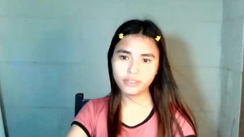Sofia online show from May 2026 06:32:03 AM