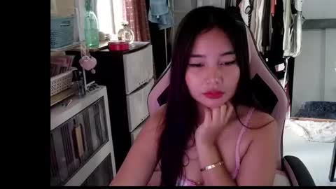 Snapshot of asian_sophiaxx chatting on June 2026 04:31:01 AM asian_sophiaxx online show from June 2026 04:31:01 AM