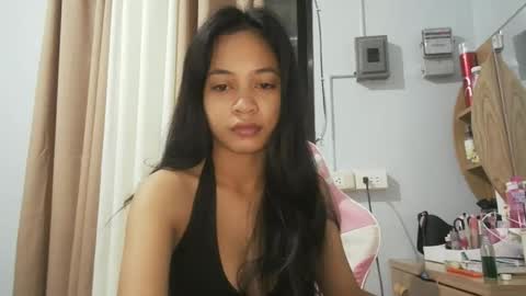 Snapshot of asian_trish chatting on November 2025 10:37:01 PM asian_trish online show from November 2025 10:37:01 PM