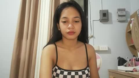 Snapshot of asian_trish chatting on November 2025 10:31:01 PM asian_trish online show from November 2025 10:31:01 PM