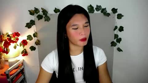 Snapshot of asian_yannie chatting on September 2025 10:10:02 PM Yan online show from September 2025 10:10:02 PM