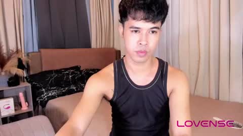 Snapshot of asiancum_peter chatting on July 2026 06:05:01 AM asiancum_peter online show from July 2026 06:05:01 AM